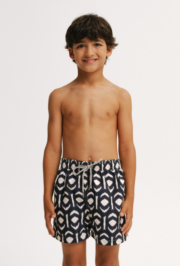 Kid Trunk Ian Ikat
